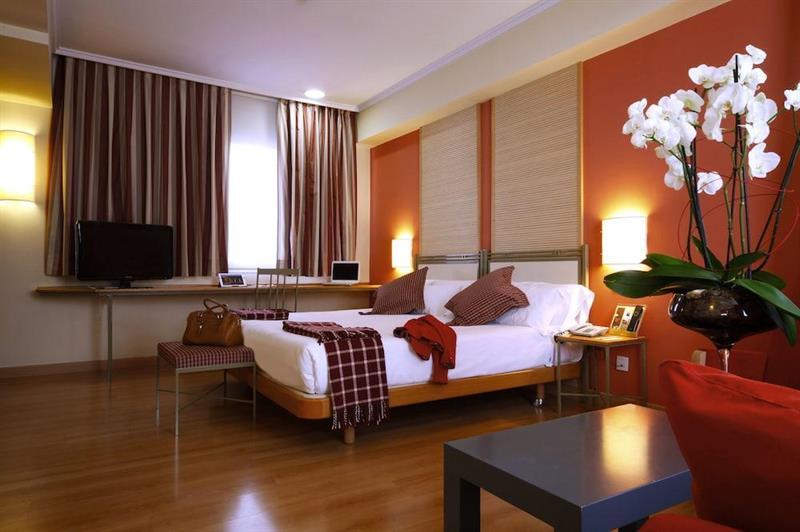 Hotel Indigo Madrid - Princesa By Ihg Exteriör bild